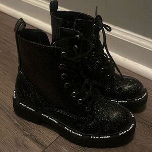 Kids Boots